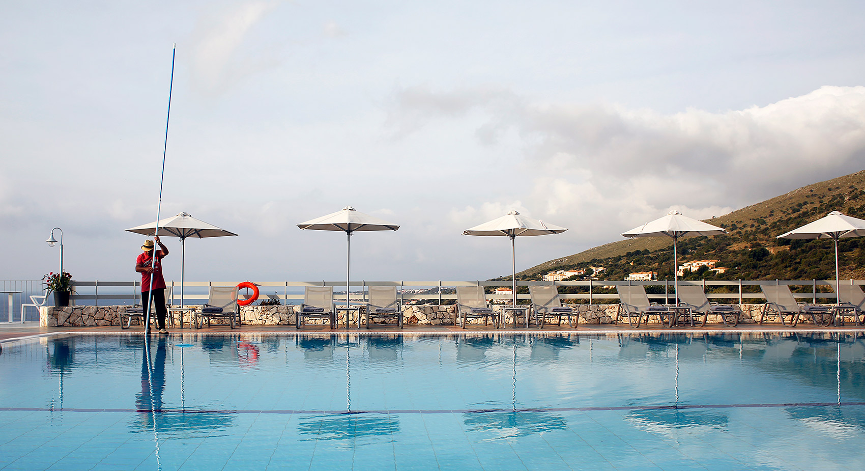 Asteris Hotel Swimming Pool 01