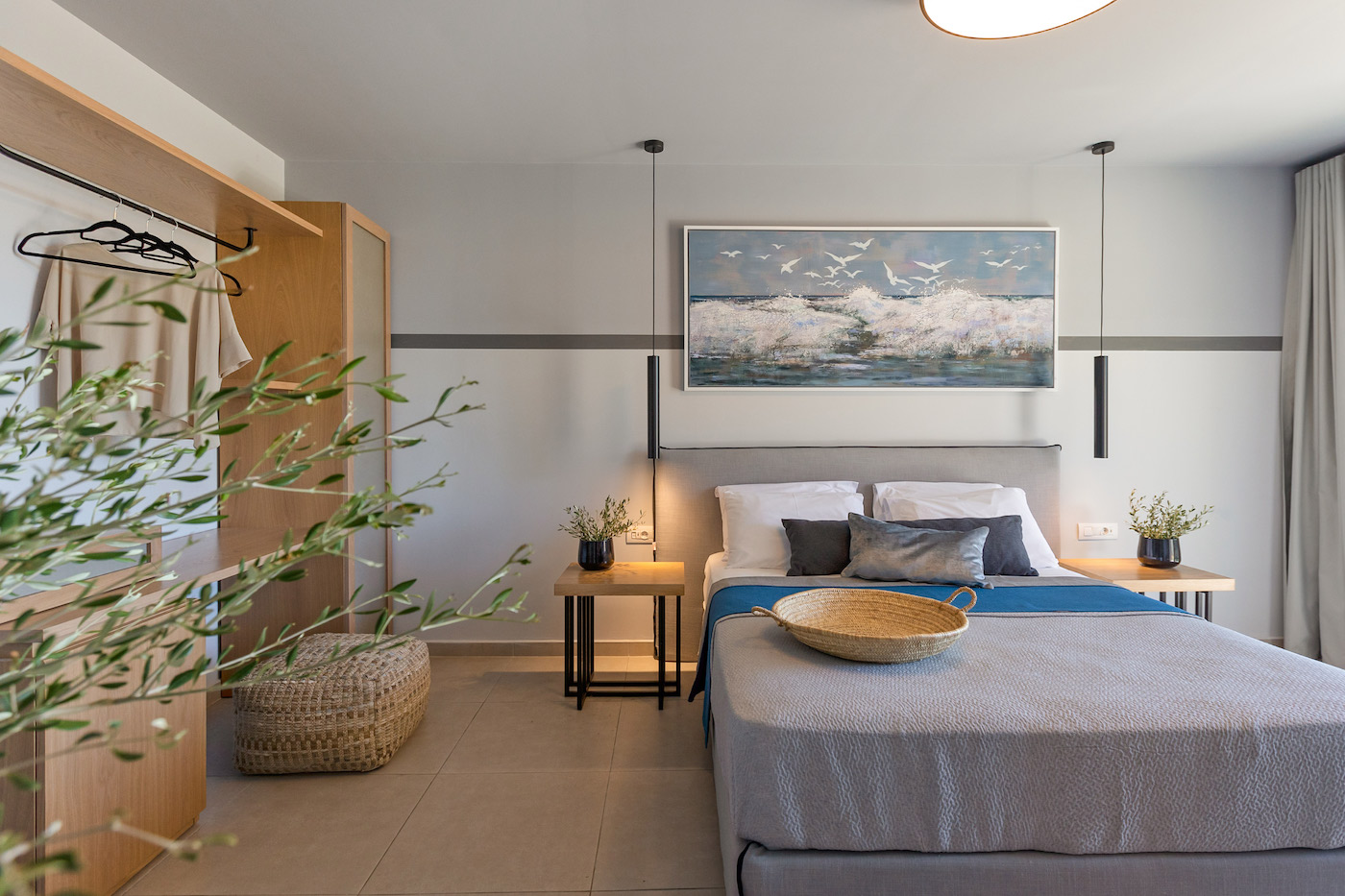 Deluxe Double Room Sea View 02