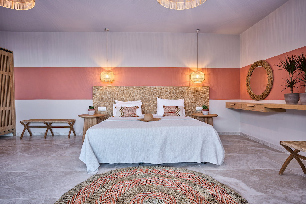 Superior studio with kitchenette sea view 03